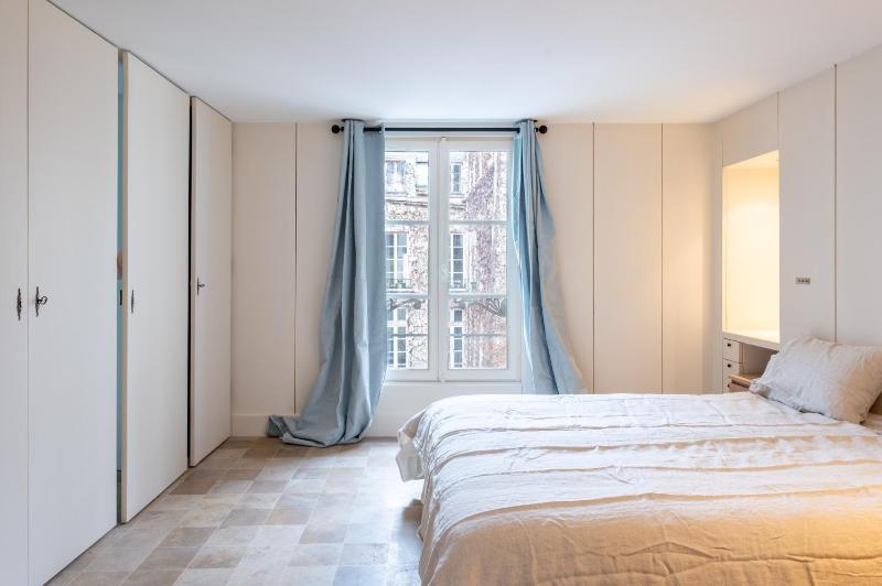 New Captivating Apartment - Saint-Germain-des-Prés - image 8