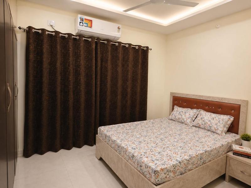 KB's Stay - The Lotus 3BHK - image 20