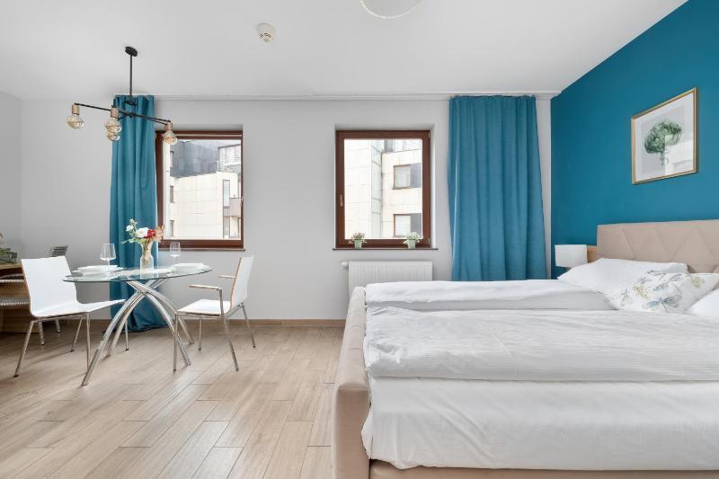 Air Conditioned Studios in Wrocław Center by Noclegi Renters - image 16
