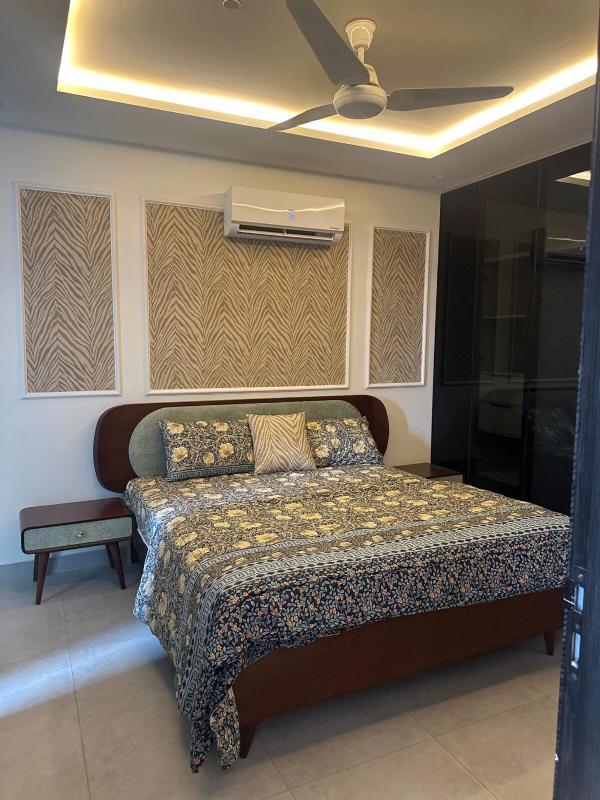 Luxury 1-Bed and 2-Bed Gulberg V - image 6