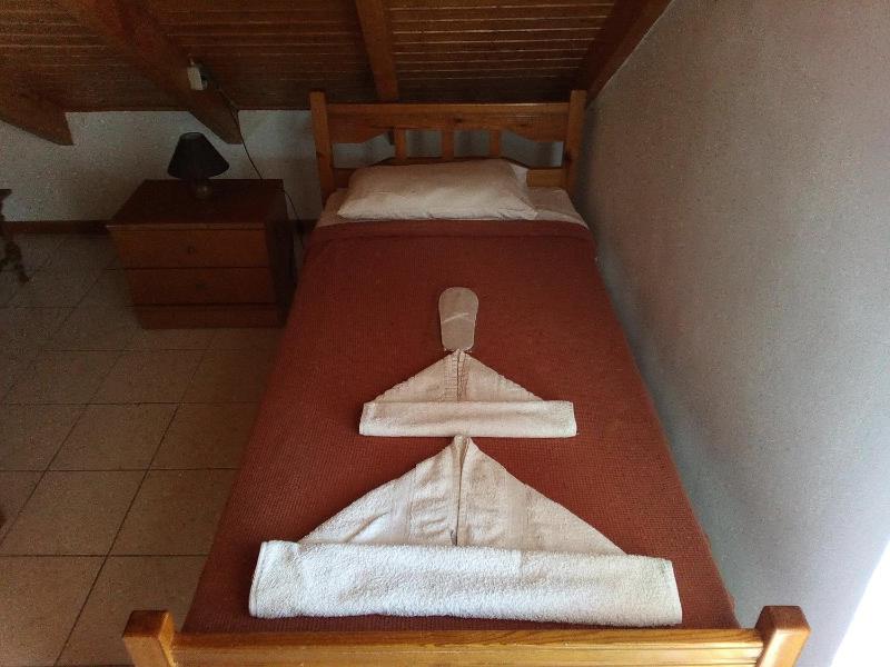Double Room with Sea View - Attic image 3