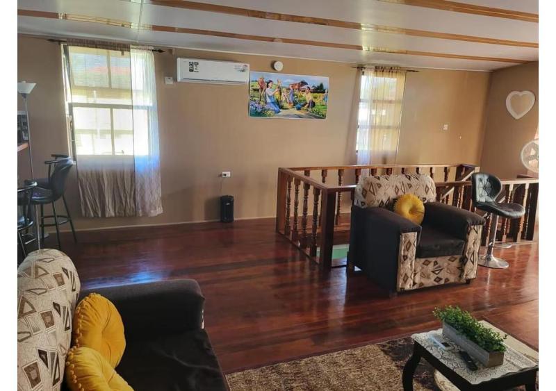 D'Aguiar Park Home - image 16