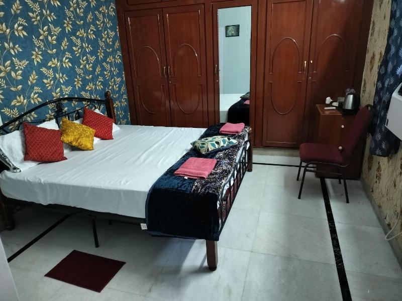 Beach villa service apartment - image 5