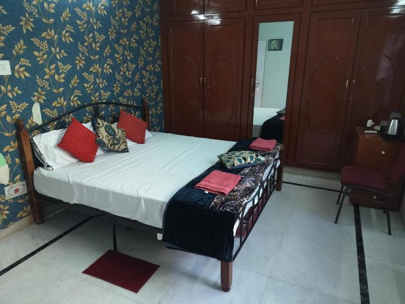 Beach villa service apartment - image 13