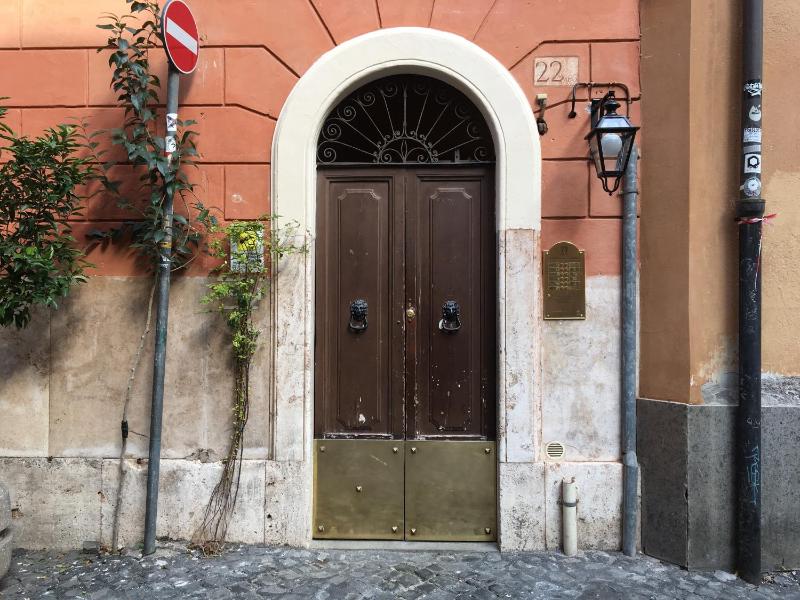 Apartment with Garden View image 2