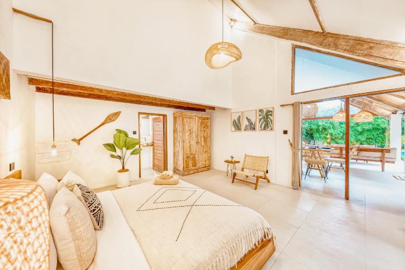 Villa Indigo - 5-BDR with huge pool and garden - image 50