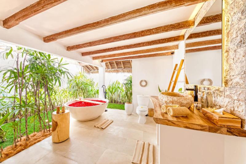 Villa Indigo - 5-BDR with huge pool and garden - image 19