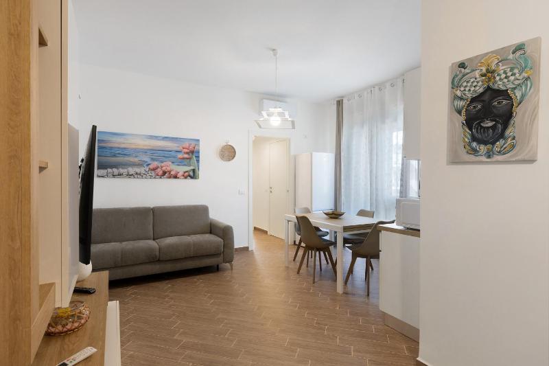 Freedom house Palermo - image 13