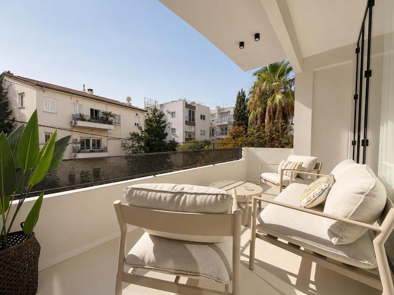 Beach Apartment TLV - Exclusive - image 15