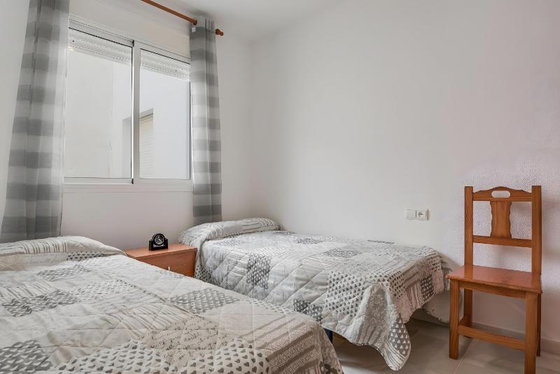 Apartamento Tomy - sólo familias - image 3