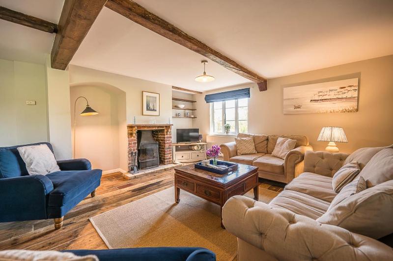 Drift Cottage Rendlesham - image 1