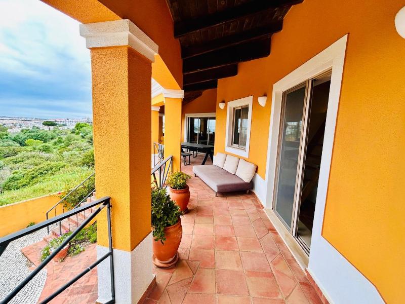 Villa with pool sea views and beach access - image 41