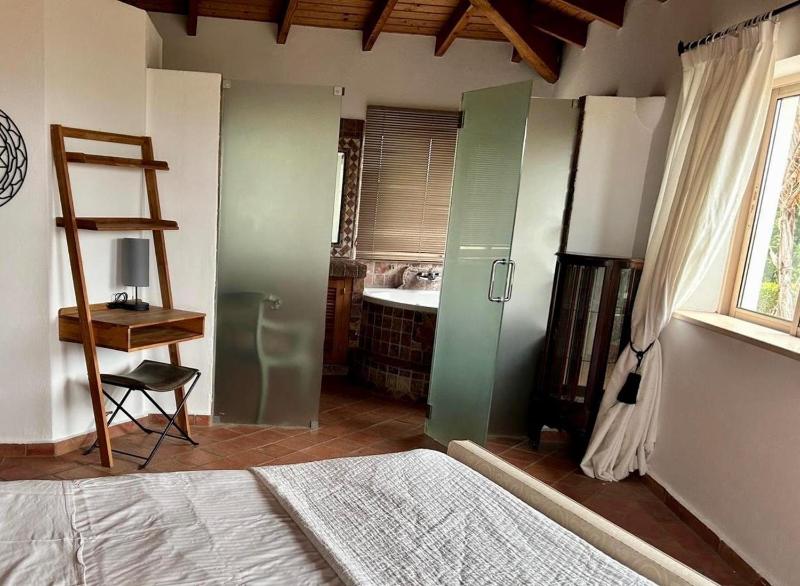 Villa with pool sea views and beach access - image 30