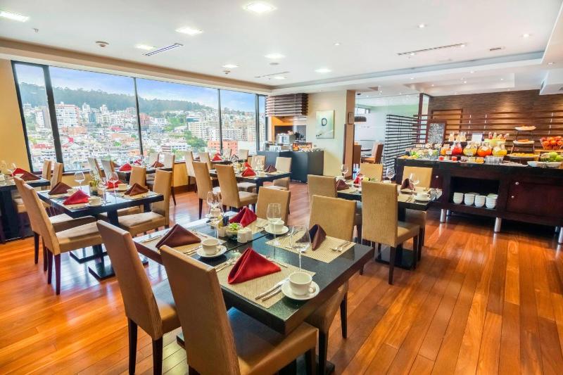 Sheraton Quito Hotel - image 10