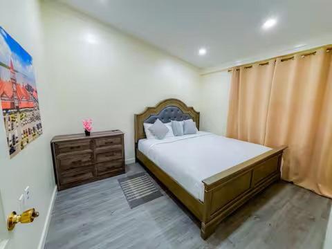 Central Luxury Apartments - image 15