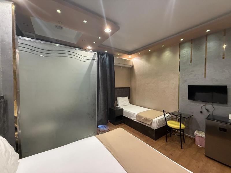 Cairò Plàza Ravexa Hotel - image 7