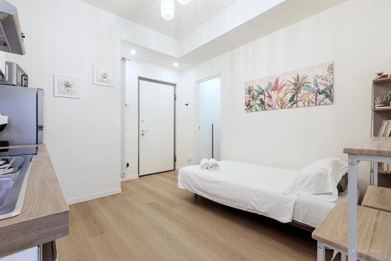 Emerald BGY Charme Suite - image 31