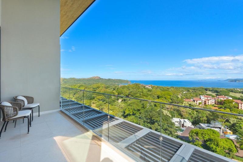 Oceanview Penthouse - Private Pool - Reserva Conchal - image 14