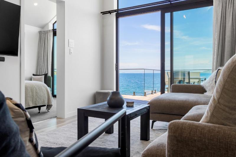 Roam Taupo Upper Terrace Unit 3 - Spa Pool - image 38