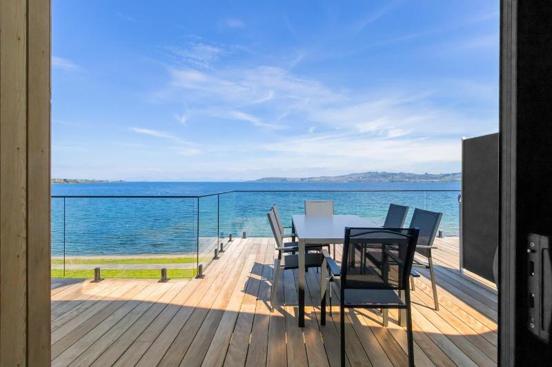 Roam Taupo Upper Terrace Unit 3 - Spa Pool - image 19