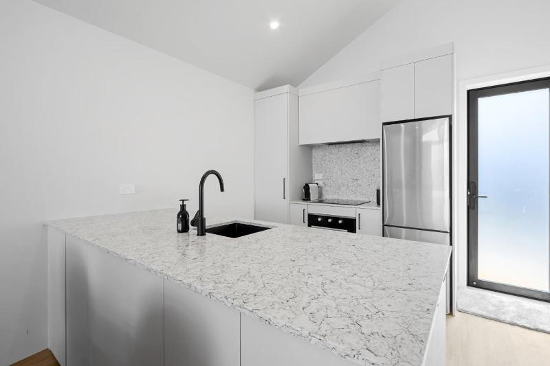 Roam Taupo Upper Terrace Unit 3 - Spa Pool - image 27