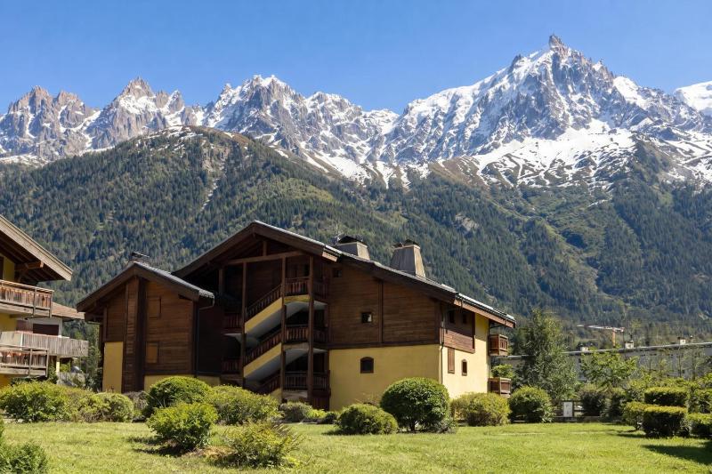 Apt Capucins22 Mont Blanc View 1BR w/ Balcony Garage - Happy Rentals - image 13