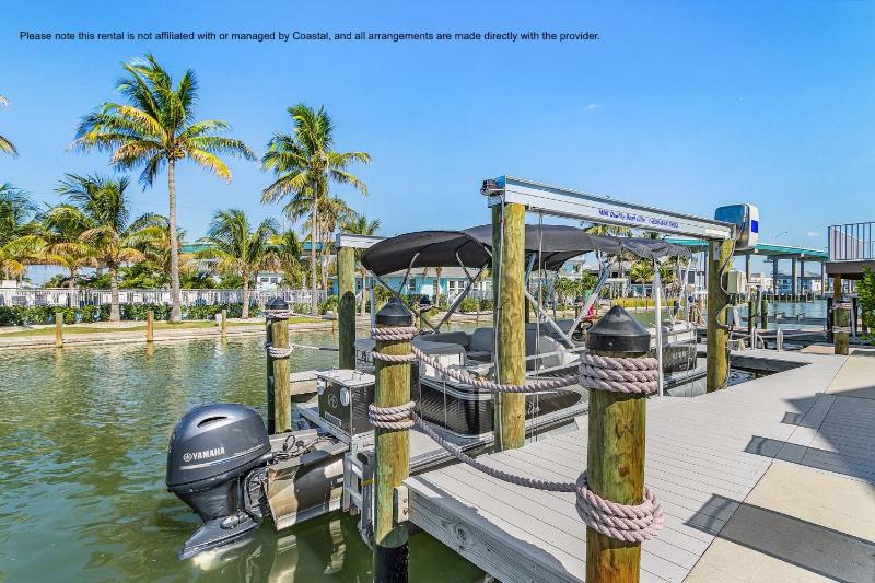 265 Beautiful Canal Front Home Heated Pool home - image 37