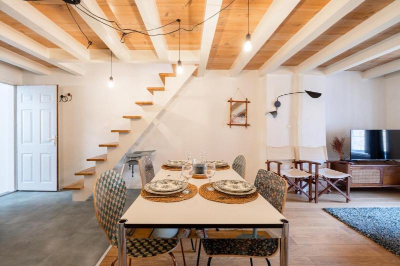 Beautiful apartment in the heart of Annecy - image 11