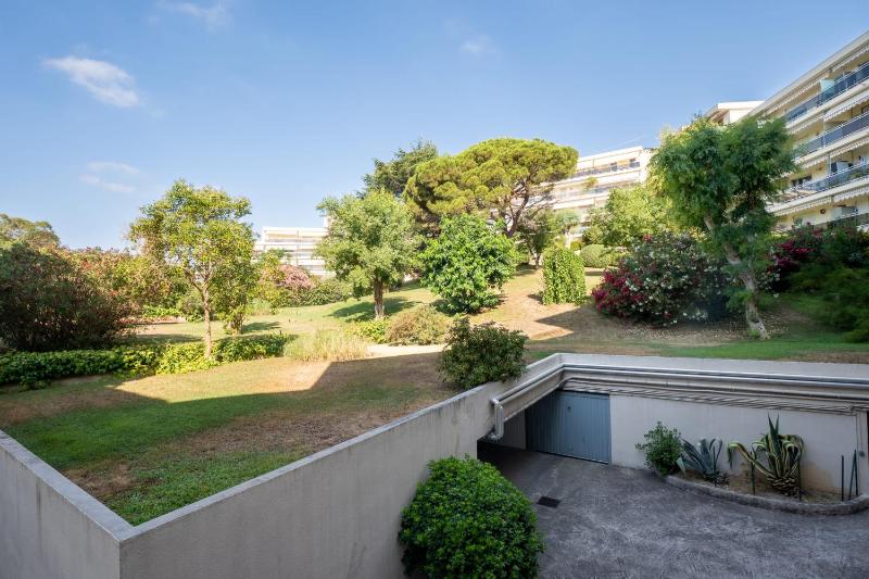 Appartement Les Heures Claires avec Terrasse - Welkeys - image 14