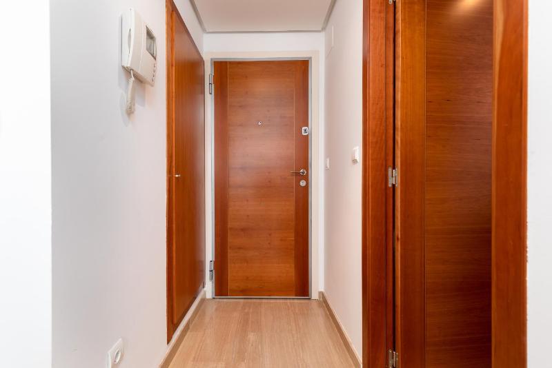ApartUP Cortes Valencianas - image 16