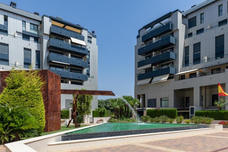 ApartUP Cortes Valencianas - image 15