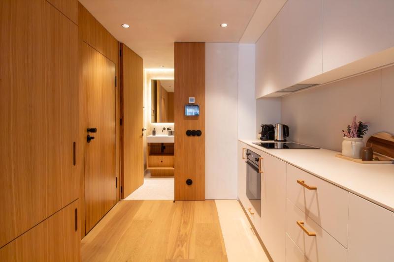Verde Almada Downtown Metro Luxury Stay - image 12