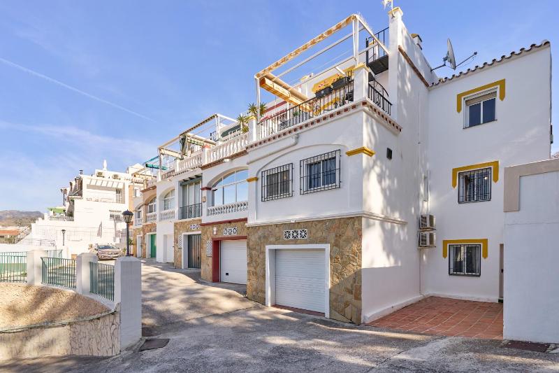 Casa Rosa Burriana Beach Nerja - image 14