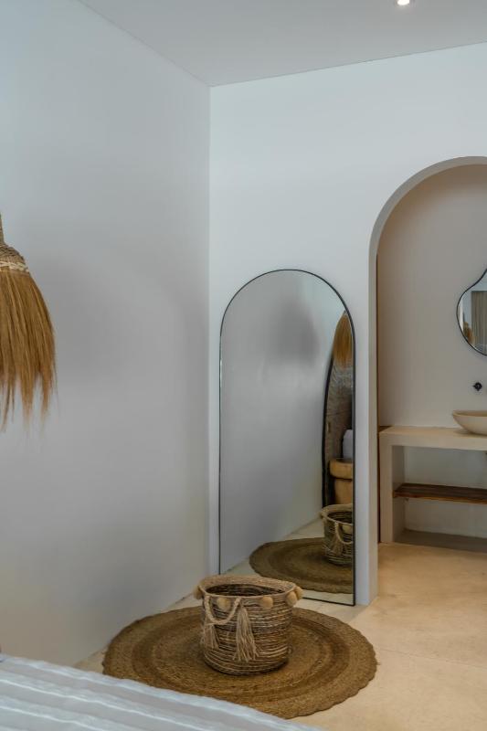 Villa Eliad - Charming 3 Bedroom Mediterranean Villa in Berawa - image 23