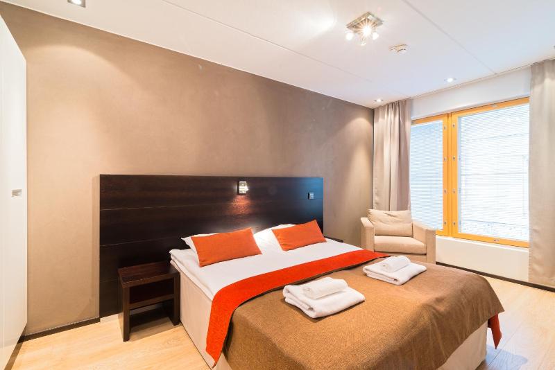 One-Bedroom Apartment with Sauna image 3