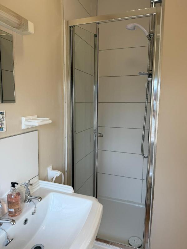 Adam Place Guest House - image 16