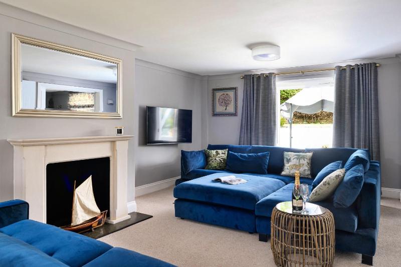 Finest Retreats - Wobbly Cod - image 32
