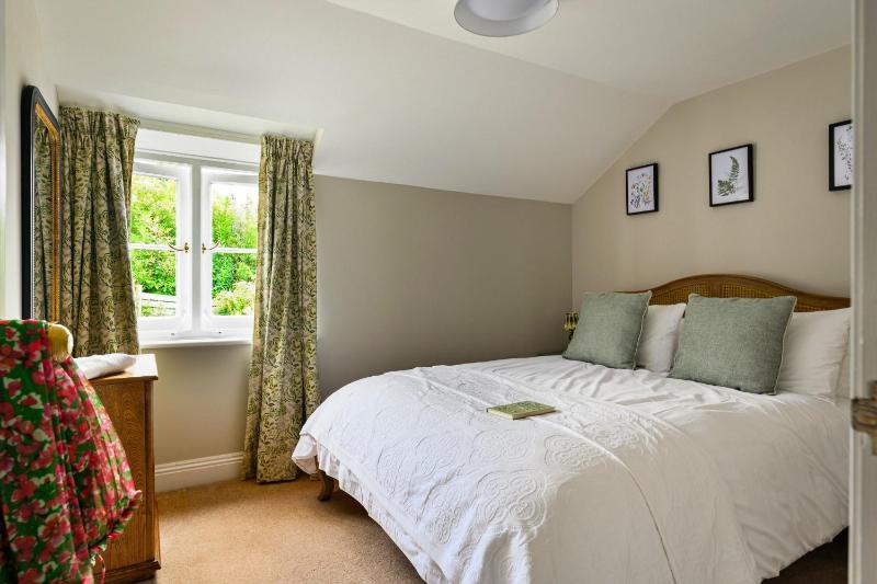 Finest Retreats - Wobbly Cod - image 27