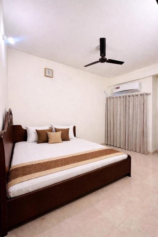 Kashi Kutir-Near Kashi Vishwanath Temple - image 4