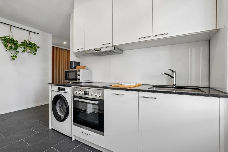 Spacious Apartment in Central Luzern - image 6