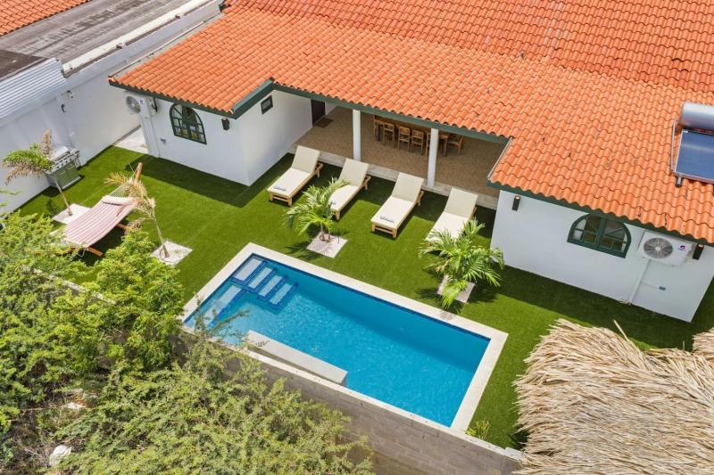 5BR Aruba Villa with Private Pool Near Eagle Beach - image 9