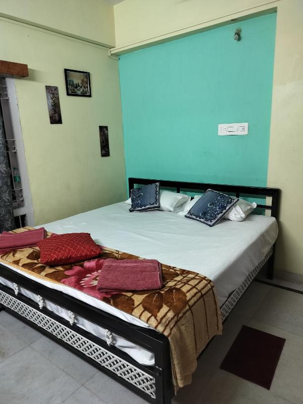 Beach villa service apartment - image 2