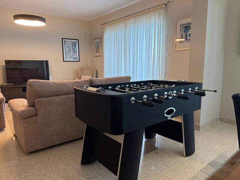 Dolce far niente Sliema Sea Front 3BD sleeps 8 - image 3