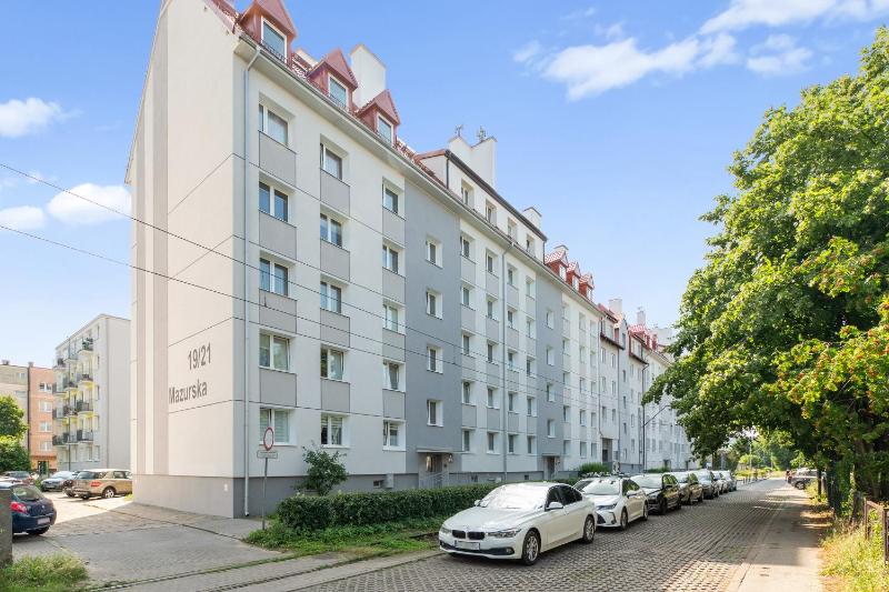 Mazurska Seaside Suites by Downtown Apartments - image 16