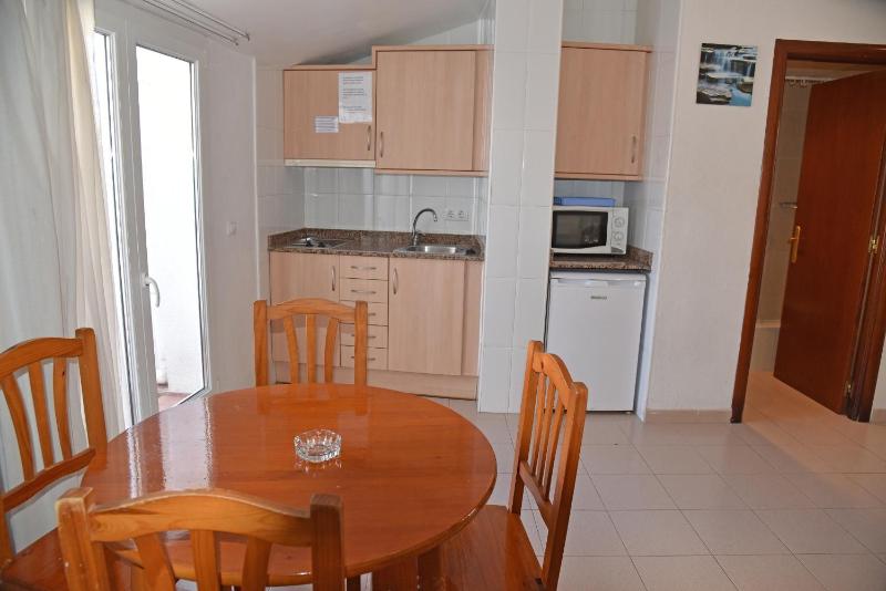 Apartamentos AR Dosjoimi - image 13