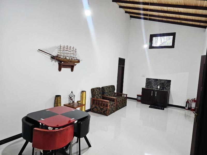 CALMORA Home Stay - image 25