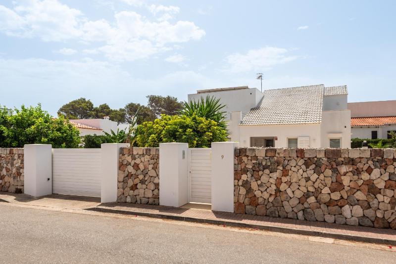 Magdalena 3 bedroom villa Cala Blanca - image 41