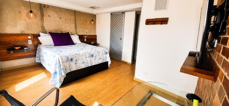 Luxury Laureles-LA 70-Medellin Stunner - image 5