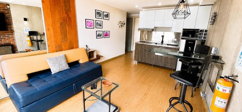 Luxury Laureles-LA 70-Medellin Stunner - image 15