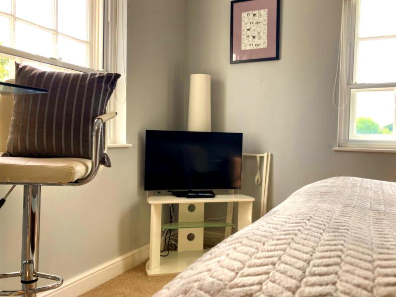 River View Studio Chester by Rework Accommodation - image 9